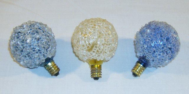 NOMA ice bulbs